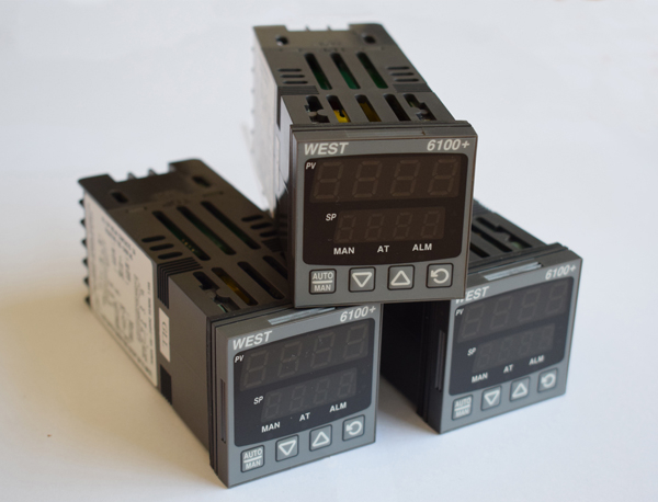 油循環(huán)溫度控制機(jī)怎么選擇溫控器